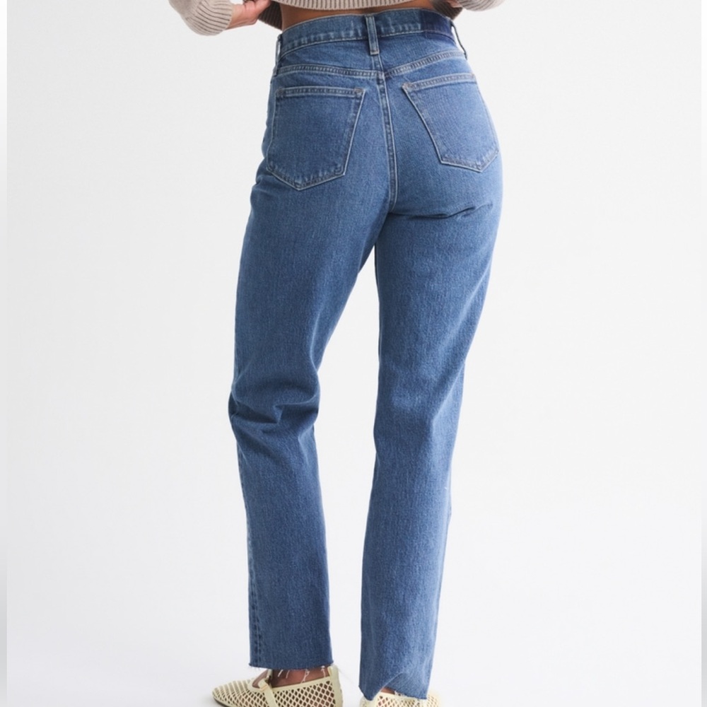 Abercrombie & Fitch Curve Love High Rise 90s straight jeans - Picture 4 of 8
